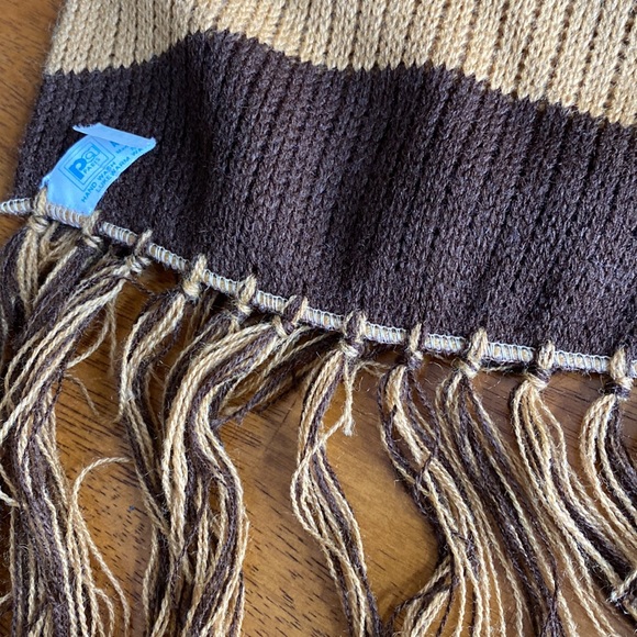 Vintage brown striped scarf. 100% acrylic. 54” length not including tassels. - Picture 5 of 5